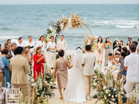 THE WEDDING DAY OF ACHAU & BRADLEY – DA NANG VIET NAM