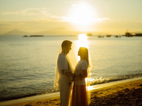 PRE-WEDDING IN HOIAN WITH SUNRISE BEACH & HOI AN THE OLDTOWN